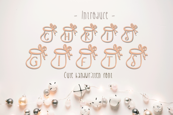 Chris Gifts Font: Creative Expression